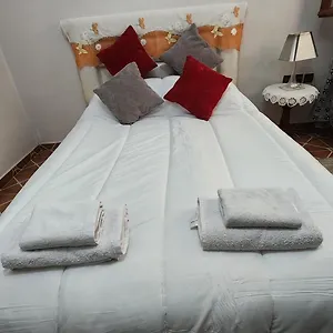 5min A Pied De L'aeroport Apartment